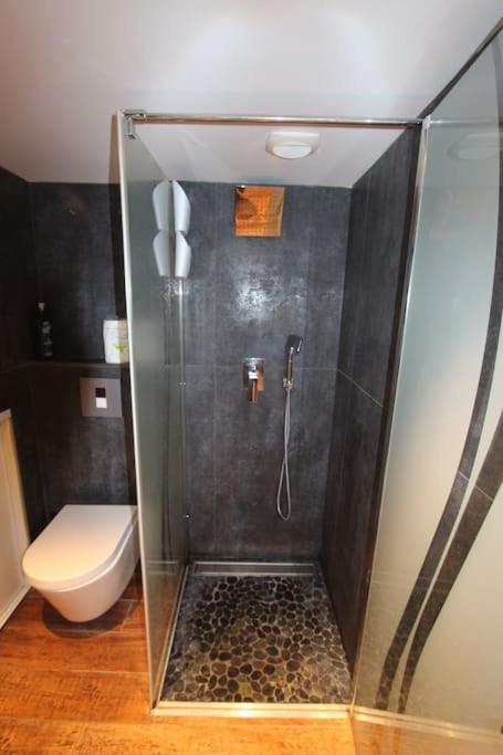 Confortable Studio Carre D'Or 2Pers, Rez-De-Chaussee Marselha Exterior foto